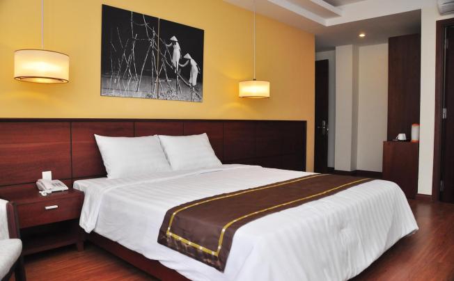 Фото отеля Golden Summer Hotel