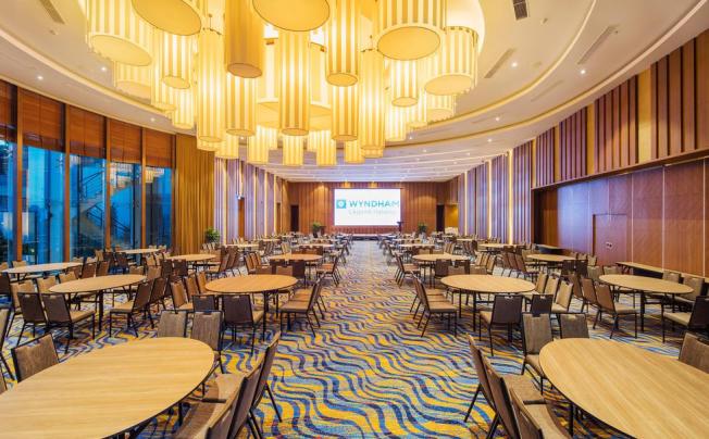 Фото отеля Wyndham Legend Halong Hotel