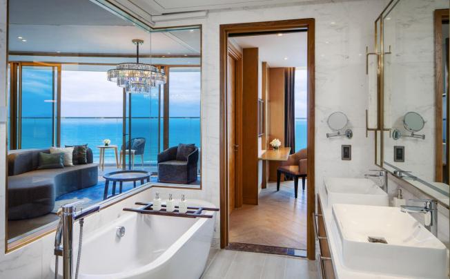 Фото отеля MOVENPICK RESORT CAM RANH