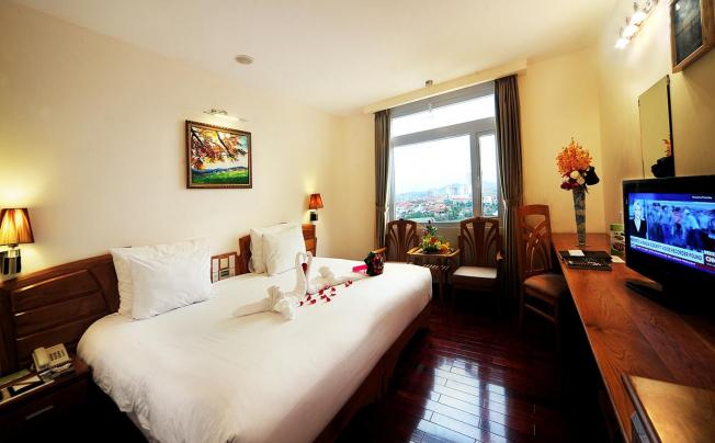 Фото отеля Romance Hue Hotel