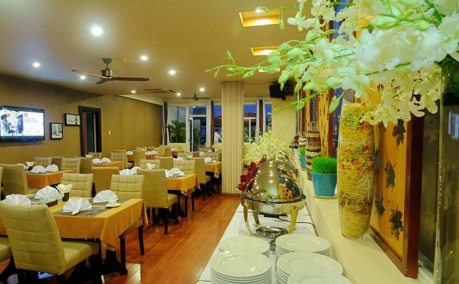 Фото отеля Asian Ruby Luxury Hotel
