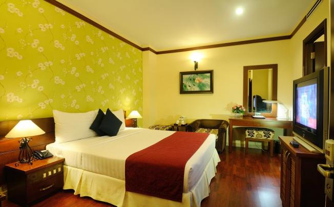 Фото отеля Asian Ruby Luxury Hotel