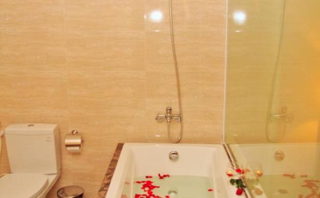 Фото отеля Nha Trang Wonderland Hotel