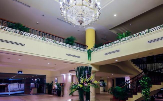 Фото отеля Diamond Westlake Suites