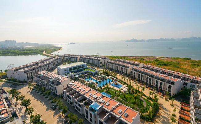 Фото отеля Royal Lotus Ha Long Resort & Villas