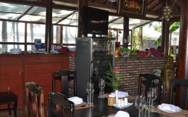 Фото отеля GOLDEN SAIL HOTEL & RESTAURANT