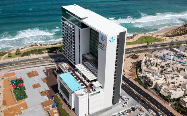 Фото отеля West Lagoon Resort Netanya