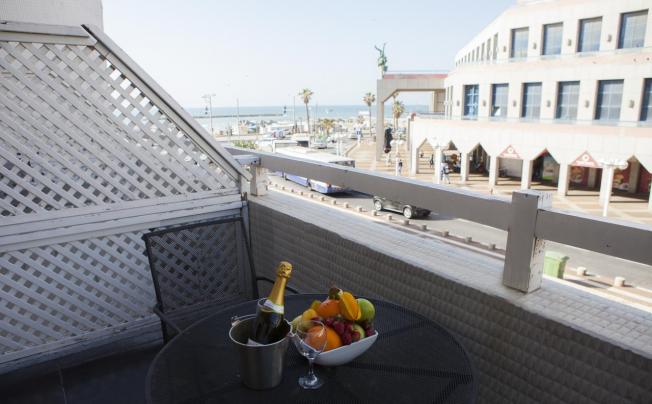 Фото отеля Miami Hotel Tel Aviv