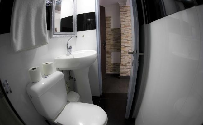 Фото отеля Miami Hotel Tel Aviv