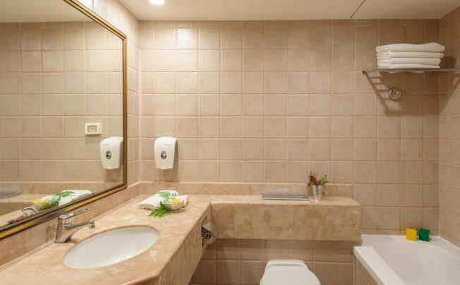 Фото отеля Leonardo Suite Bat Yam Hotel