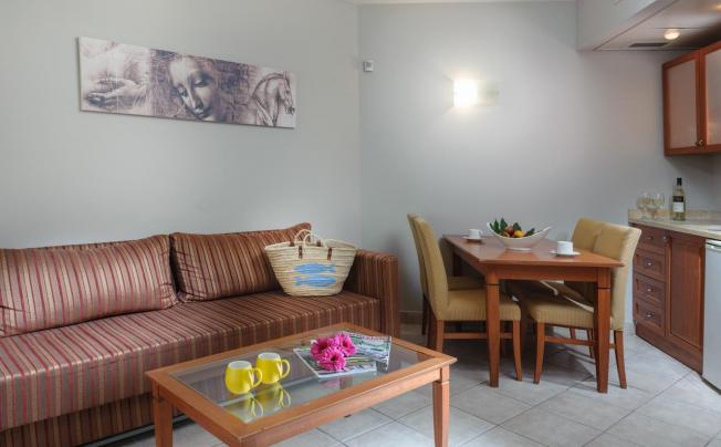 Фото отеля Leonardo Suite Bat Yam Hotel