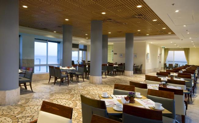 Фото отеля Leonardo Suite Bat Yam Hotel