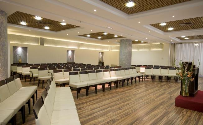 Фото отеля Leonardo Suite Bat Yam Hotel