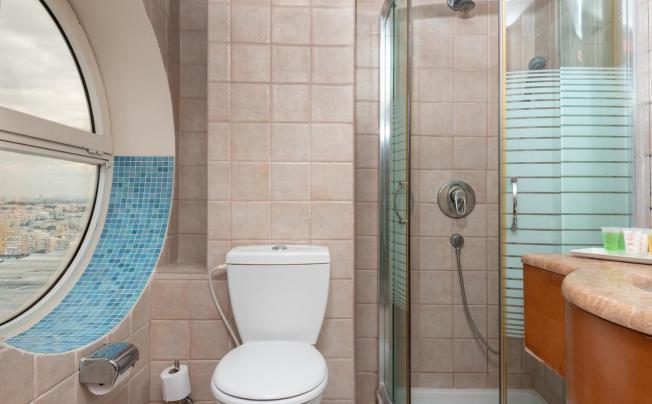 Фото отеля Leonardo Suite Bat Yam Hotel