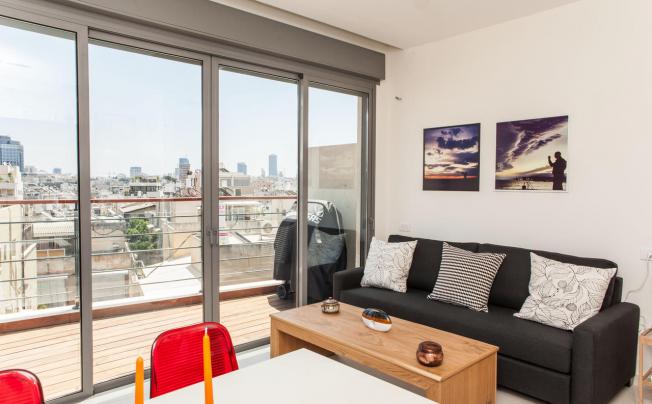 Фото отеля Bnb Tlv Apartments