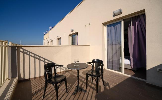 Фото отеля Maris Hotel