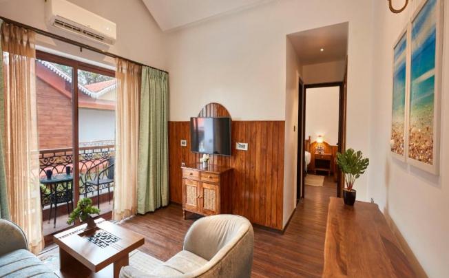 Фото отеля Sea Queen Beach Resort & Spa