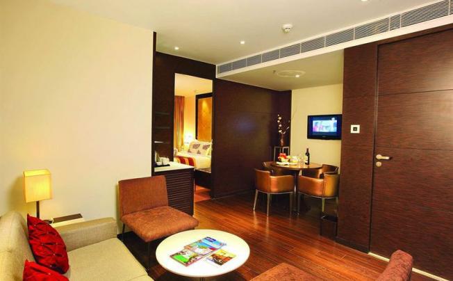 Фото отеля BEAUMONDE THE FERN AN ECOTEL