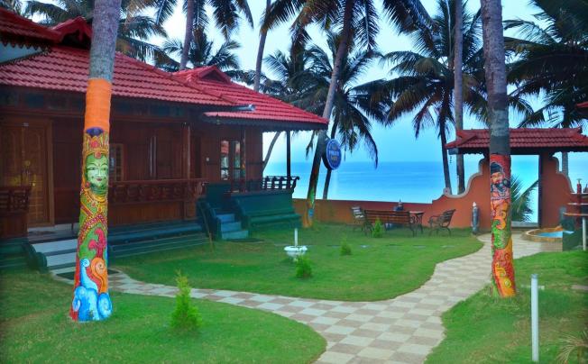 Фото отеля Black Beach Resort