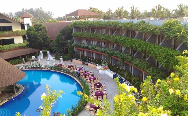 Фото отеля Uday Suites
