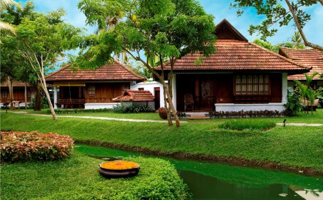 Фото отеля Kumarakom Lake Resort