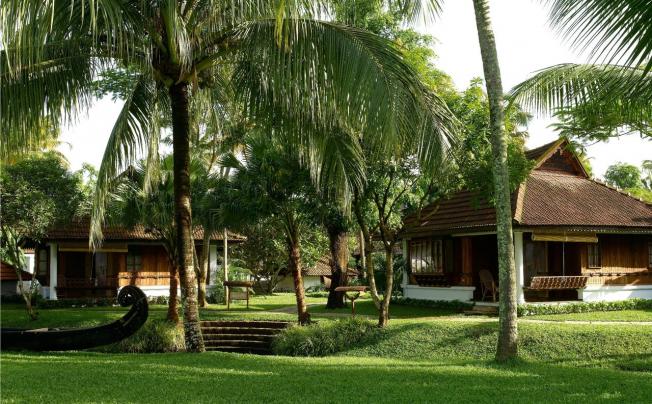Фото отеля KUMARAKOM LAKE RESORT
