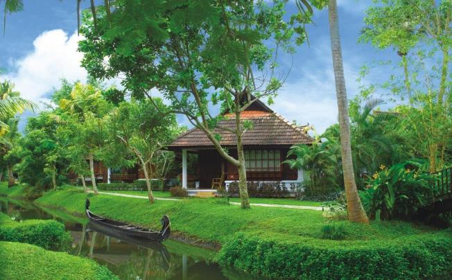 Фото отеля KUMARAKOM LAKE RESORT
