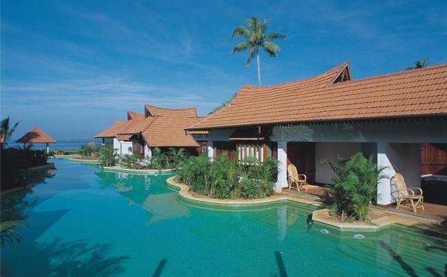 Фото отеля KUMARAKOM LAKE RESORT