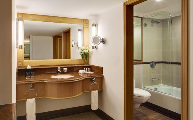 Фото отеля LE MERIDIEN KOCHI