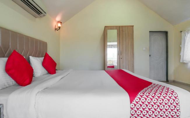 Фото отеля Morjim Holiday Beach Resort