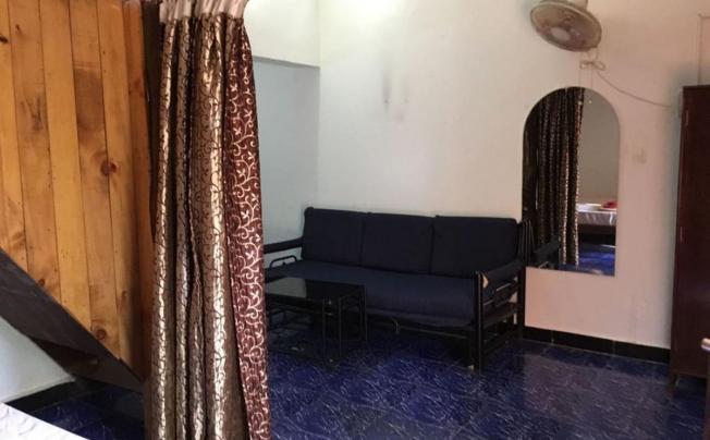 Фото отеля CURLIES GUEST HOUSE