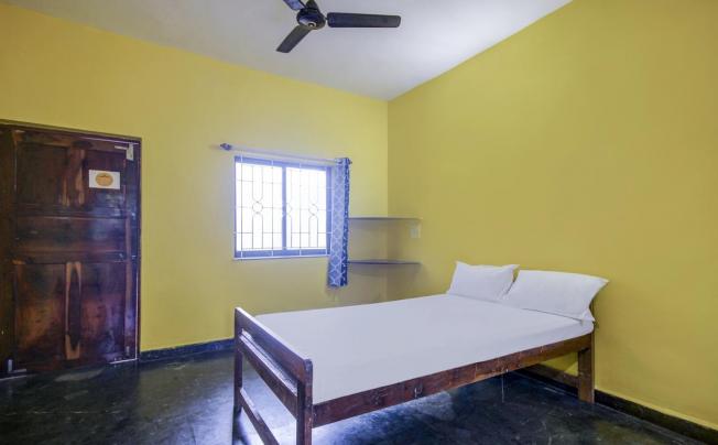 Фото отеля SPOT ON 49060 Radhabai Guest House