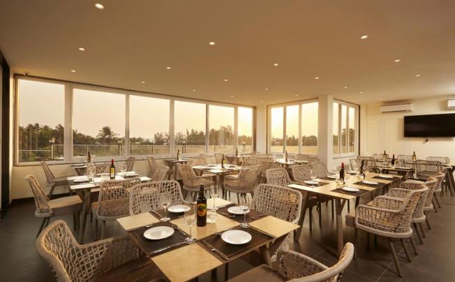 Фото отеля The Acacia Morjim Oceanfront