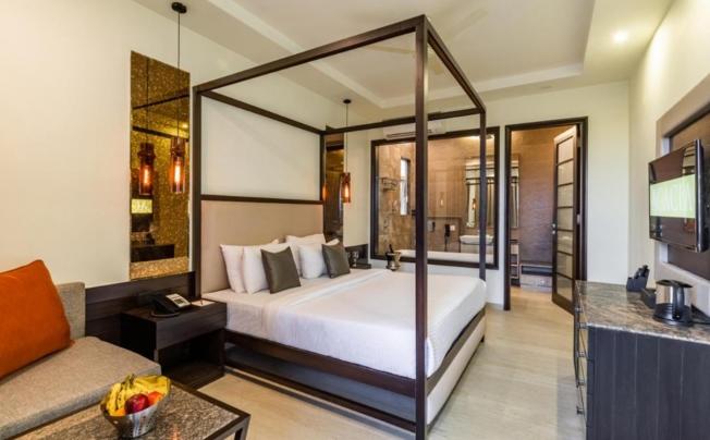 Фото отеля The Acacia Morjim Oceanfront