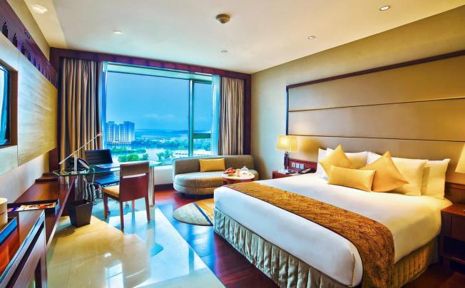 Фото отеля Crowne plaza kochi