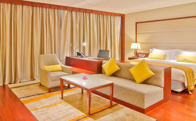 Фото отеля Crowne plaza kochi
