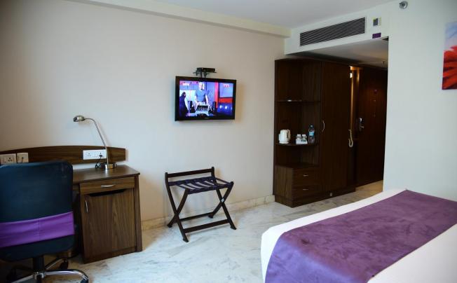 Фото отеля PREMIER INN SHALIMAR BAGH NEW DELHI