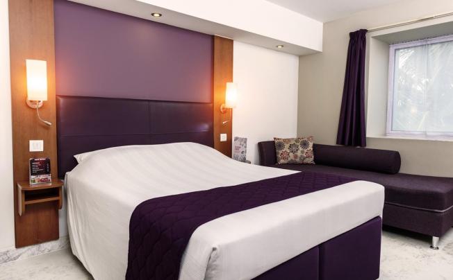 Фото отеля PREMIER INN SHALIMAR BAGH NEW DELHI