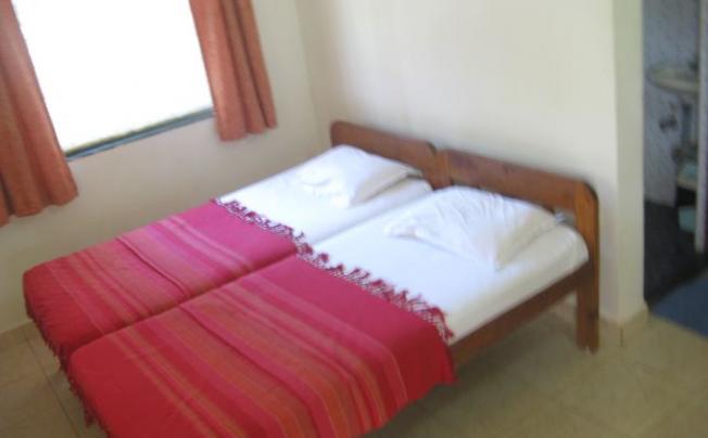 Фото отеля SHALOM GUEST HOUSE VAGATOR