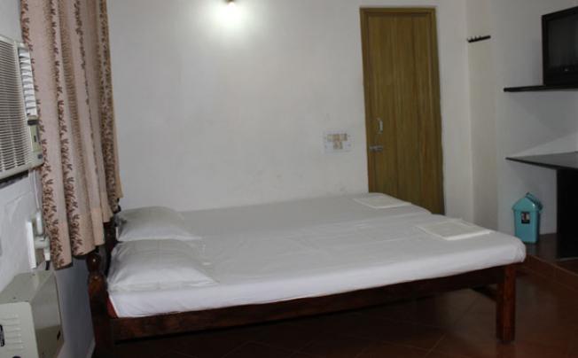 Фото отеля JOLLY JOLLY LESTER GUEST HOUSE