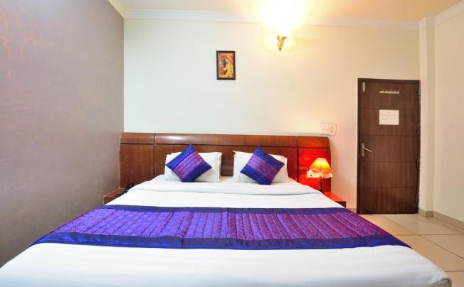 Фото отеля CENTRA INN