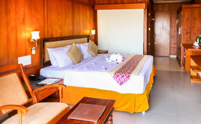 Фото отеля POOVAR ISLAND RESORT 