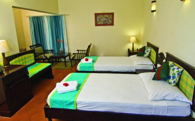 Фото отеля BLOOMING BAY CLIFFTOP BEACH RESORT