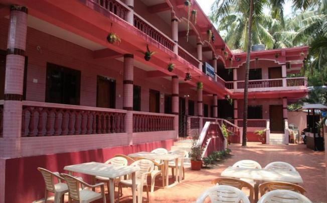 Фото отеля CALANGUTE INN