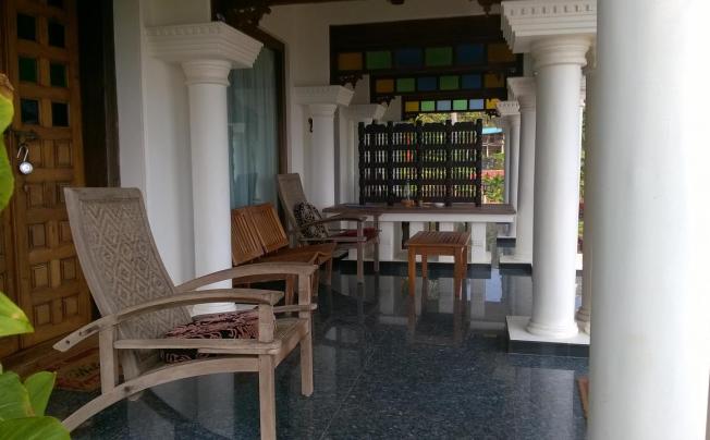 Фото отеля PALM TREE BUNGALOW