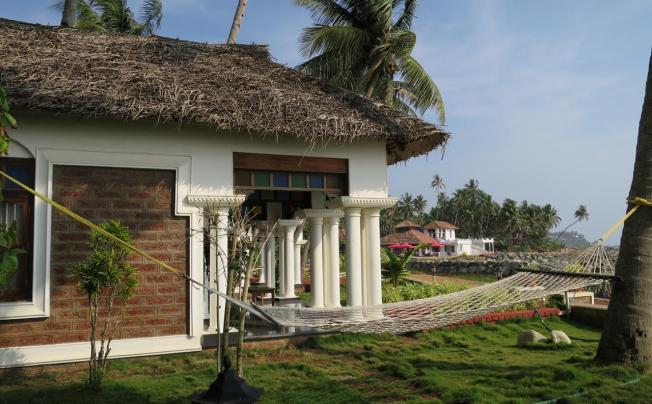 Фото отеля PALM TREE BUNGALOW