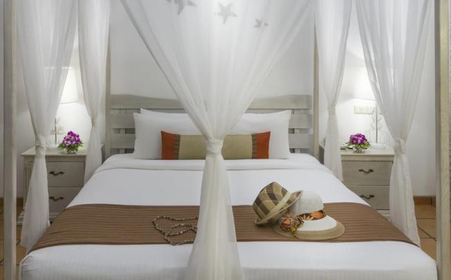 Фото отеля Lazy Lagoon Sarovar Portico Suites