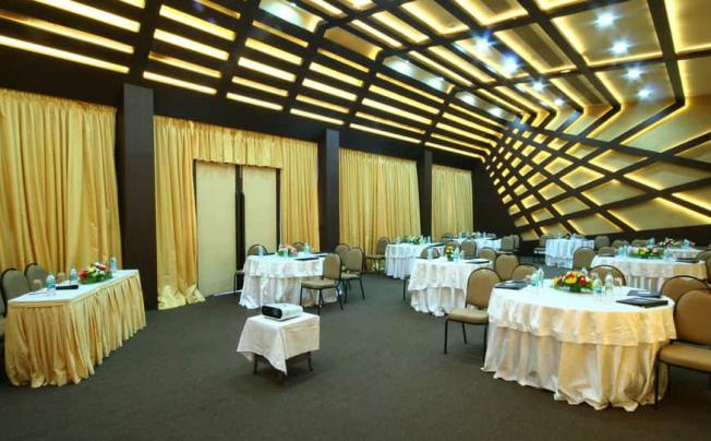 Фото отеля Golden Crown Hotel & Spa