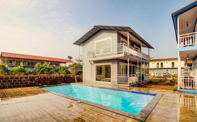 Фото отеля Seashell Beach Cottages