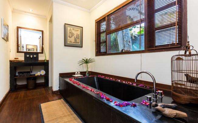 Фото отеля MANGO TREE VILLAS